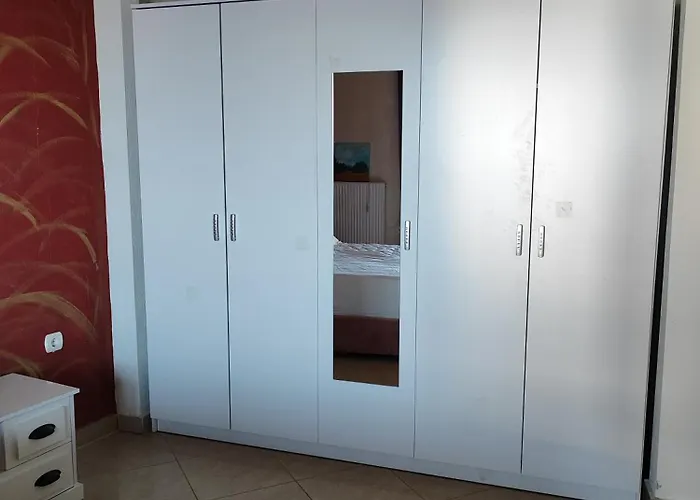 Sunshine Daire Skála Marión